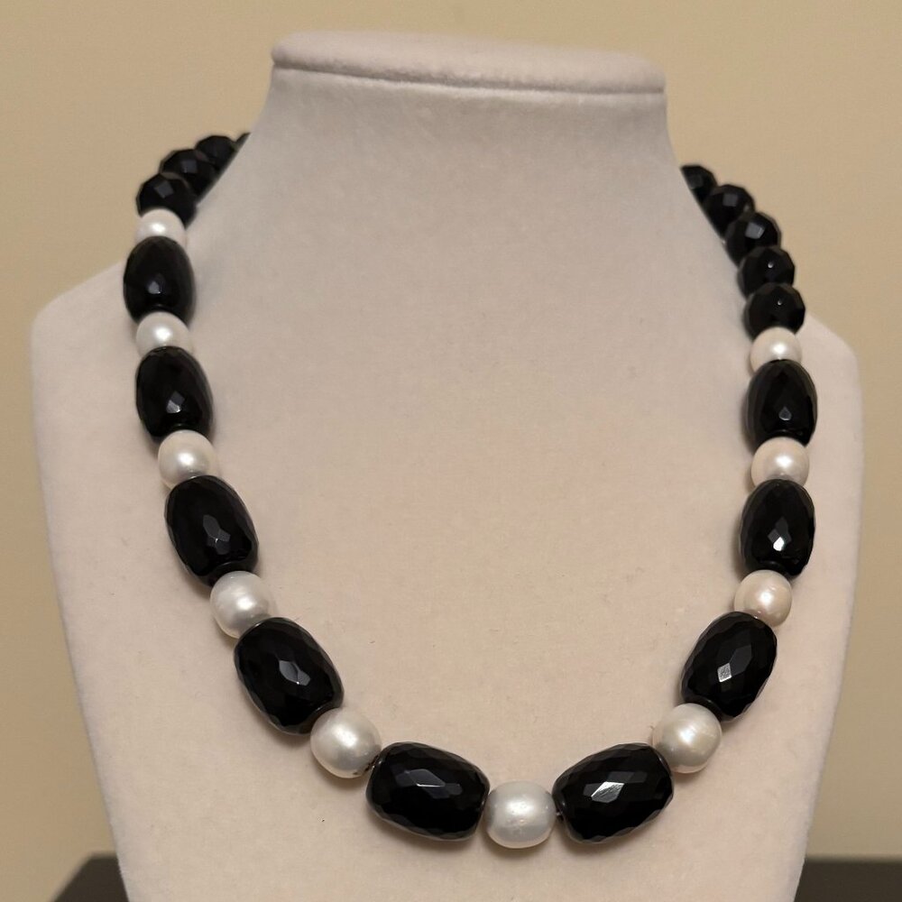 R.J. Graziano 18" Beaded Black and White Fashion Necklace